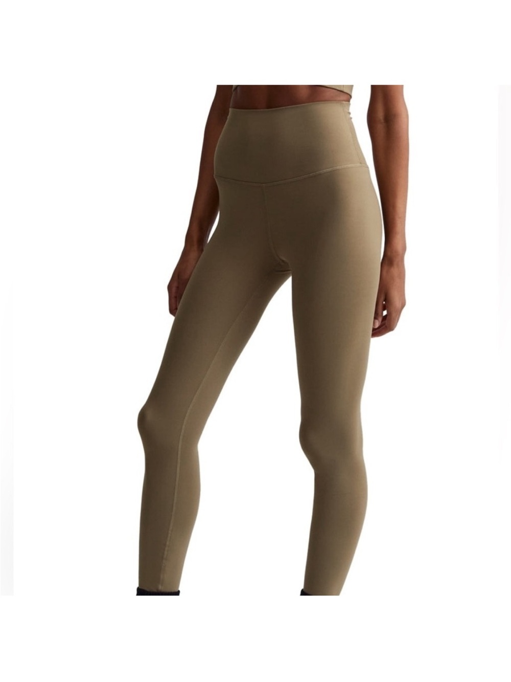 Varley Women’s Sporty Always Super High Legging in Olive Green Size XL